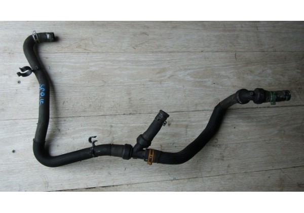 Патрубок системи охолодження Renault 1.5 dci, 271A30013R